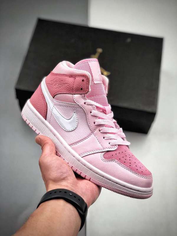 NIKE - AIR JORDAN 1