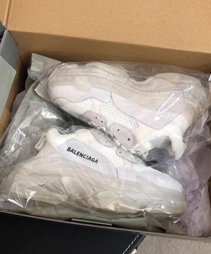 BALENCIAGA - TRIPLE S WOMEN’S