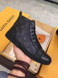 LOUIS VUITTON - SNEAKER